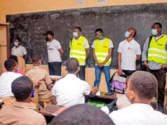 Togo/ Mois de l’éco citoyenneté : des poubelles connectées remises au Lycée d’Ablogamé
